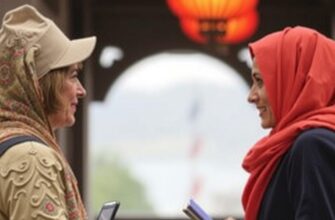 Cultural Etiquette: Key Do's and Don'ts for Travelers in Different Regions