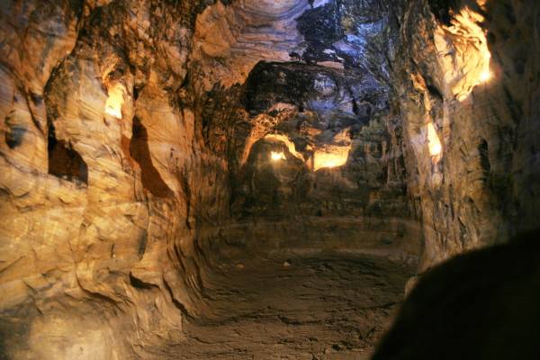 монастырь тульская область араповские пещеры